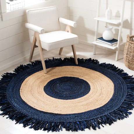 Safavieh Cape Cod 5'-0" x 5'-0" Rug in Navy / Natural