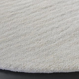Safavieh Carmine 6'-0" x 6'-0" Rug in Ivory