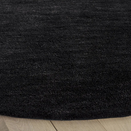 Safavieh Carmine 6'-0" x 6'-0" Rug in Black