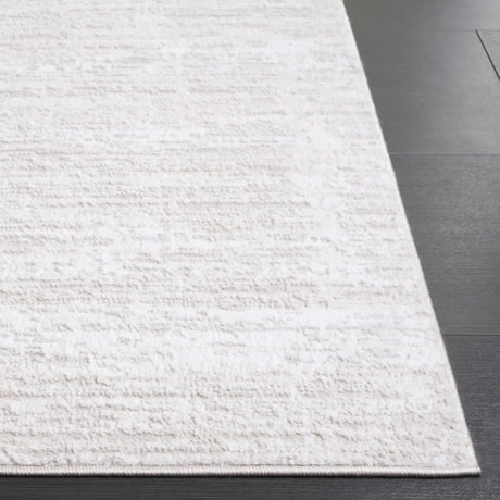 Safavieh Carter 4'-0" x 6'-0" Rug in Ivory / Taupe