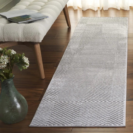 Safavieh Carter 2'-0" x 8'-0" Rug in Grey / Light Grey