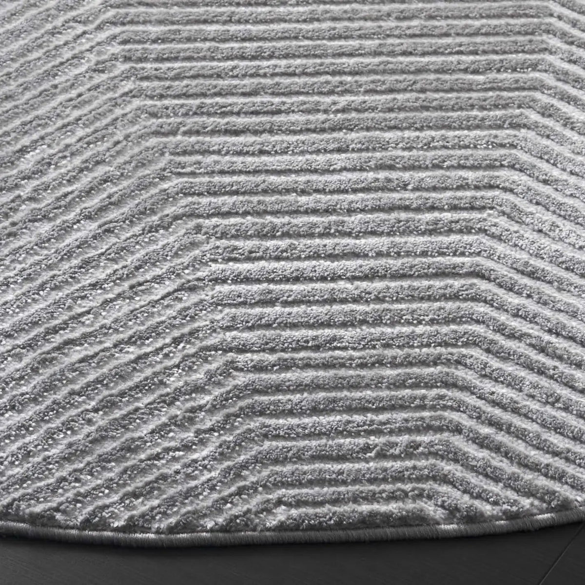 Safavieh Carter 6'-7" x 6'-7" Rug in Grey / Light Grey