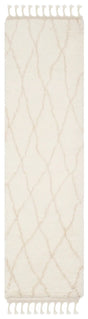 Safavieh Casablanca 2'-3" x 8'-0" Rug in Ivory / Beige