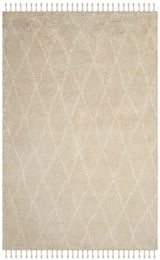 Safavieh Casablanca 5'-0" x 8'-0" Rug in Beige / Ivory