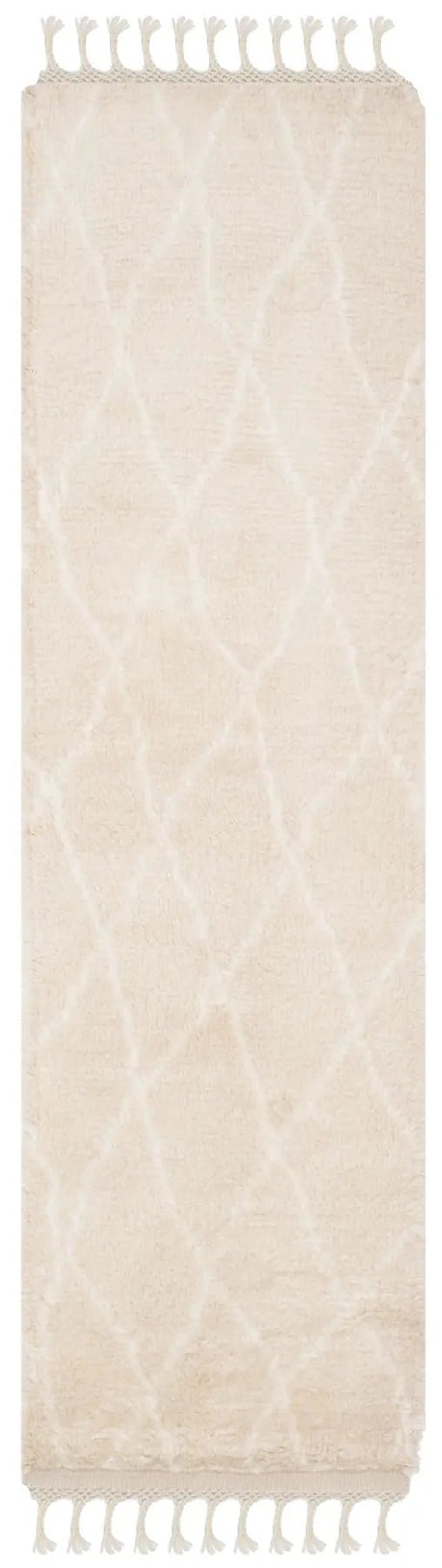 Safavieh Casablanca 2'-3" x 8'-0" Rug in Beige / Ivory