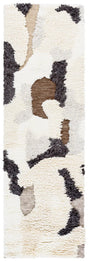 Safavieh Casablanca 2'-3" x 8'-0" Rug in Ivory / Grey