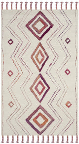 Safavieh Casablanca 5'-0" x 8'-0" Rug in Ivory / Multi