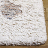 Safavieh Casablanca 4'-0" x 6'-0" Rug in Ivory / Brown