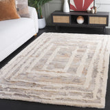 Safavieh Casablanca 4'-0" x 6'-0" Rug in Beige / Ivory