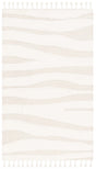 Safavieh Casablanca 4'-0" x 6'-0" Rug in Ivory / Beige