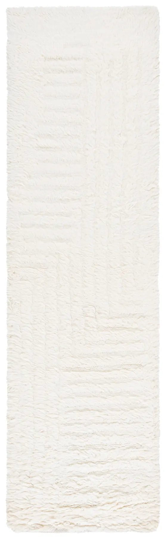 Safavieh Casablanca 2'-3" x 8'-0" Rug in Ivory