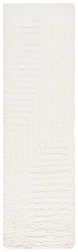 Safavieh Casablanca 2'-3" x 8'-0" Rug in Ivory