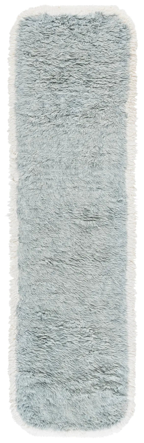 Safavieh Casablanca 2'-3" x 8'-0" Rug in Teal / Ivory