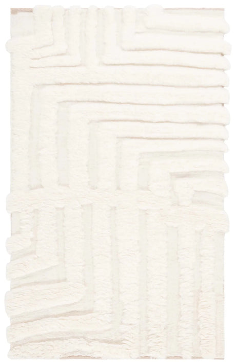 Safavieh Casablanca 4'-0" x 6'-0" Rug in Ivory