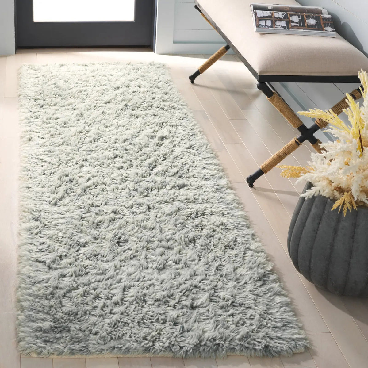 Safavieh Casablanca 2'-3" x 8'-0" Rug in Teal