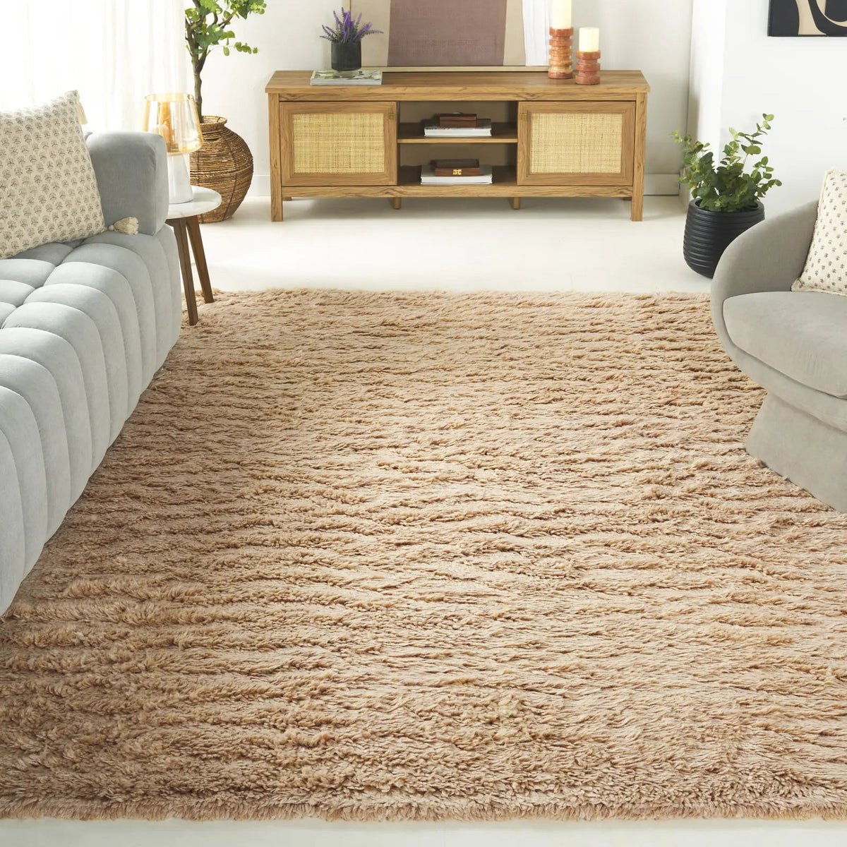 Safavieh Casablanca 8'-0" x 10'-0" Rug in Rust