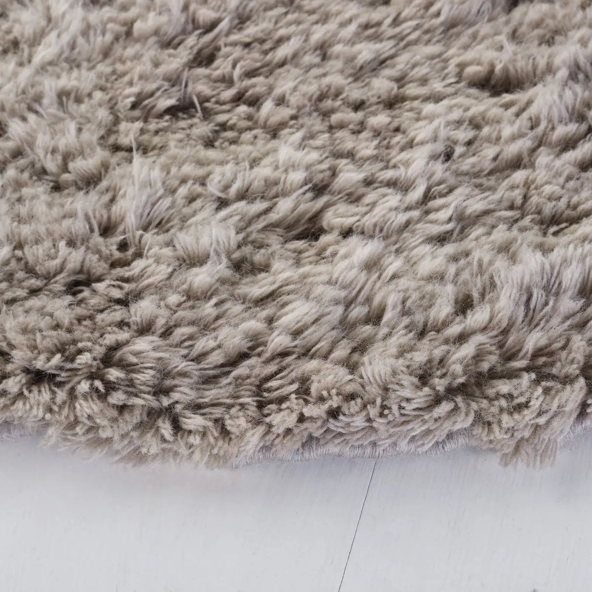 Safavieh Casablanca 6'-0" x 6'-0" Rug in Grey