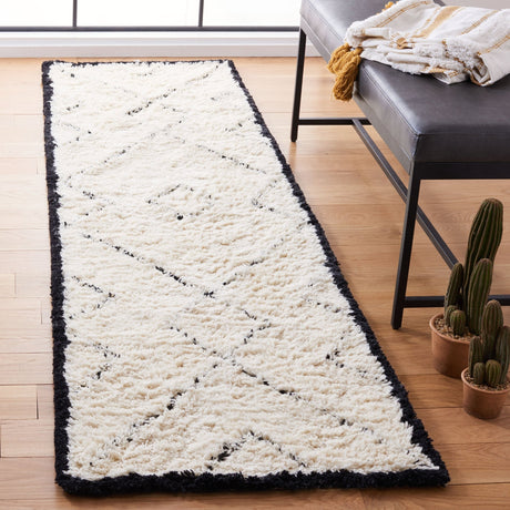 Safavieh Casablanca Csb917A Ivory/Black Rugs - Safavieh - csb917a - 24