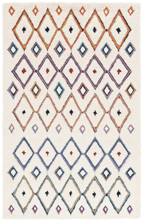 Safavieh Casablanca 4'-0" x 6'-0" Rug in Ivory / Blue