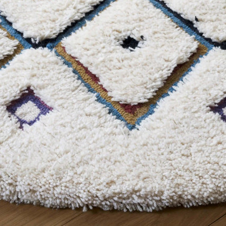 Safavieh Casablanca 6'-0" x 6'-0" Rug in Ivory / Blue