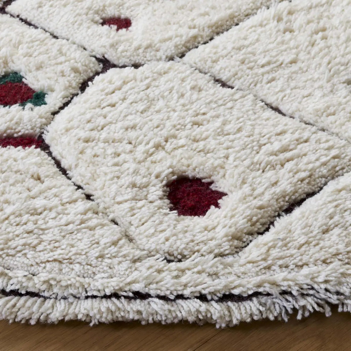 Safavieh Casablanca 6'-0" x 6'-0" Rug in Ivory / Red