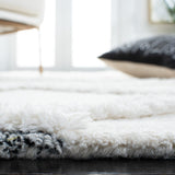 Safavieh Casablanca Csb976A Ivory Rugs - Safavieh - csb976a - 6r