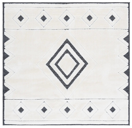 Safavieh Celebrity 800 6'-7" x 6'-7" Rug in Ivory / Black