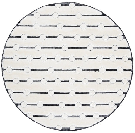Safavieh Celebrity 800 6'-7" x 6'-7" Rug in Ivory / Black