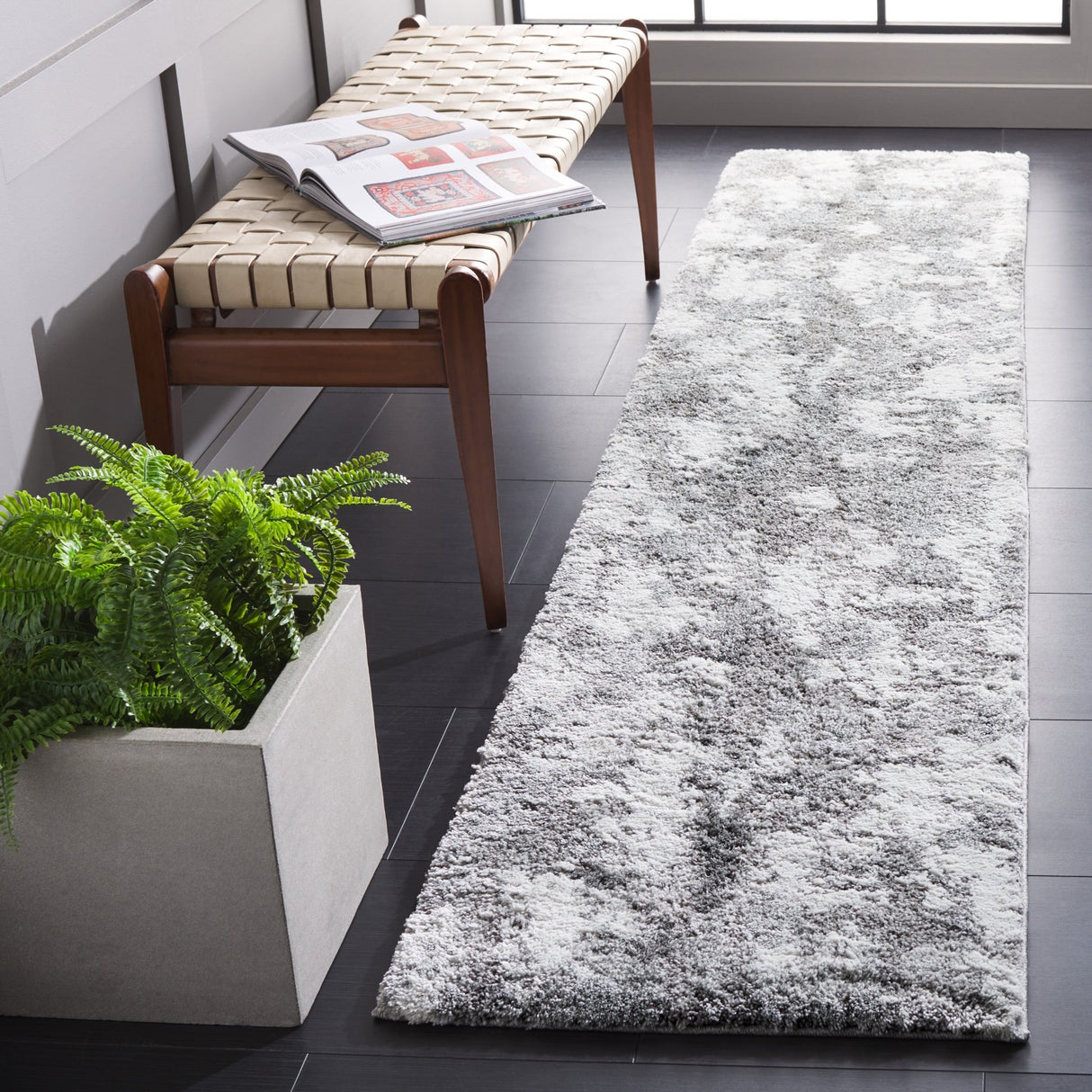 Safavieh Century Cty326F Grey/Ivory Rug - Safavieh - cty326f - 7r