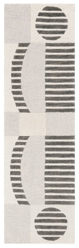 Safavieh Chatham 2'-3" x 8'-0" Rug in Grey / Dark Grey