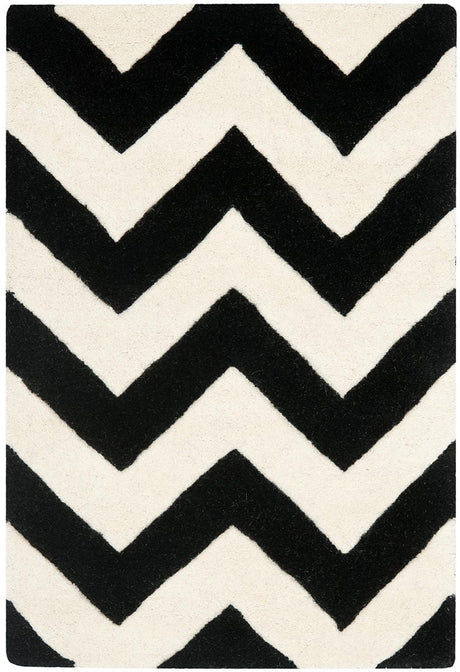 Safavieh Chatham Cht715A Ivory / Black Rugs - Safavieh - cht715a - 5r