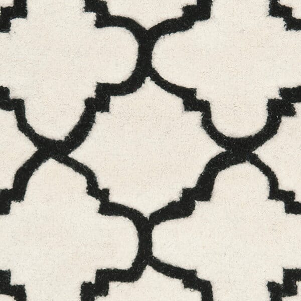 Safavieh Chatham Cht717A Ivory / Black Rugs - Safavieh - cht717a - 2