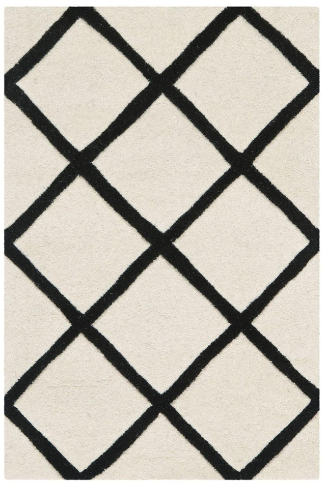 Safavieh Chatham Cht720A Ivory / Black Rugs - Safavieh - cht720a - 7r