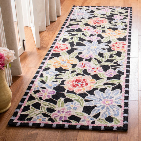 Safavieh Chelsea 2'-6" x 12'-0" Rug in Black