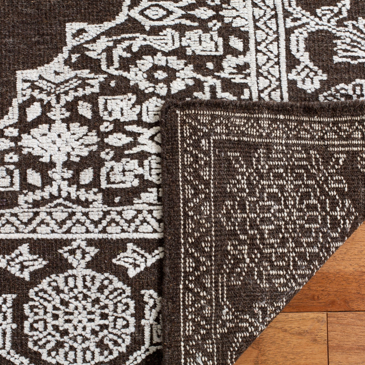 Safavieh Chester Chs546B Brown/Linen Rug - Safavieh - chs546b - 6