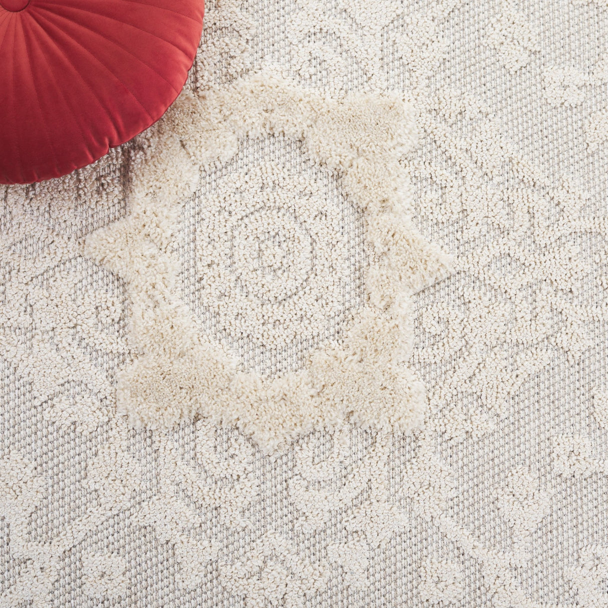 Safavieh Chloe Clo103A Ivory Rug - Safavieh - clo103a - 7r