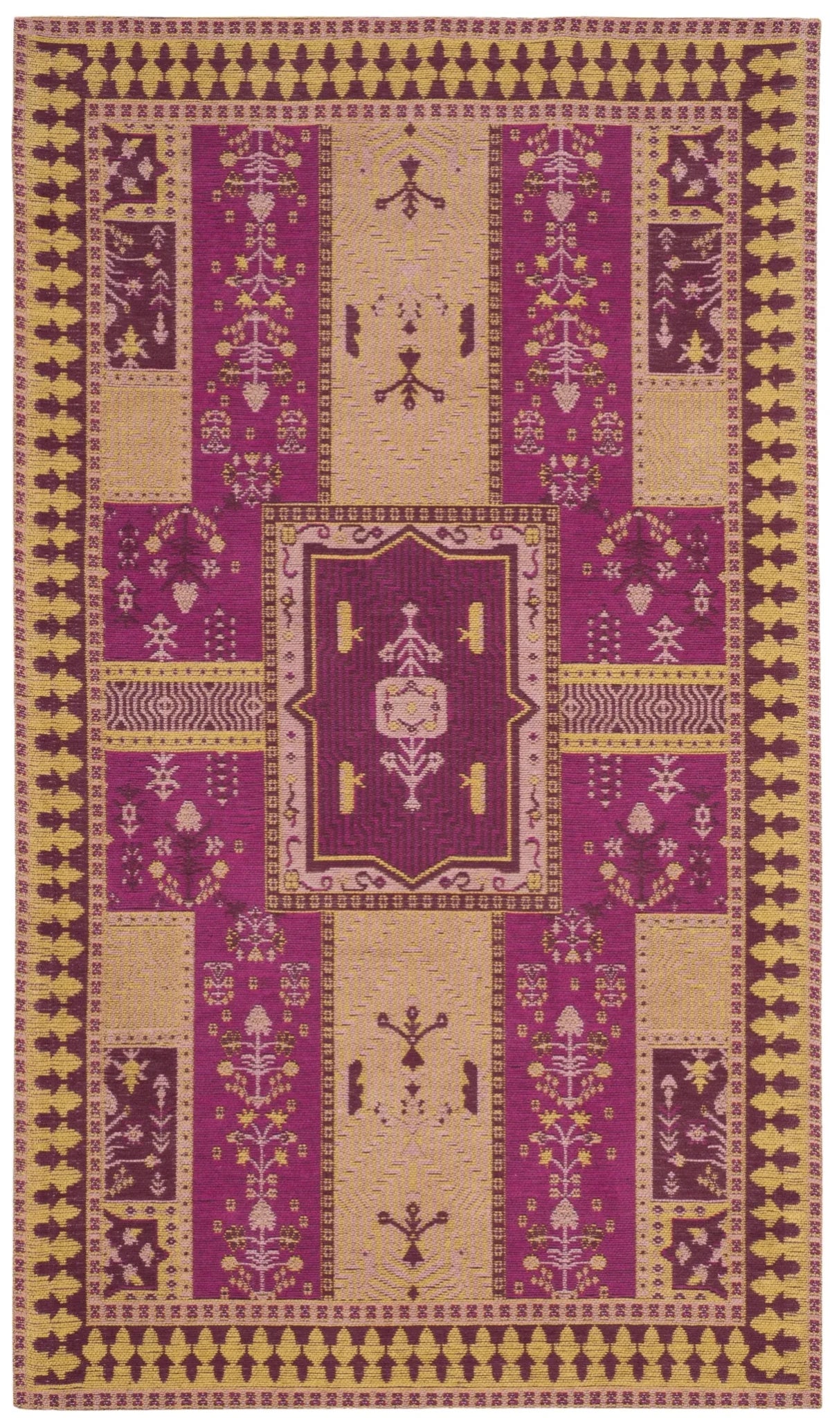 Safavieh Classic Vintage 3'-0" x 5'-0" Rug in Fuchsia / Gold