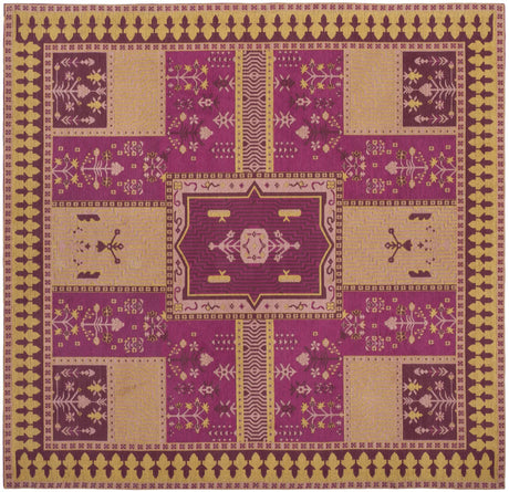 Safavieh Classic Vintage 6'-0" x 6'-0" Rug in Fuchsia / Gold