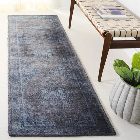 Safavieh Classic Vintage 2'-3" x 8'-0" Rug in Blue / Grey