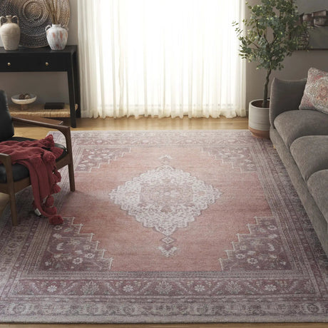 Safavieh Classic Vintage 6'-0" x 9'-0" Rug in Ivory / Light Rust