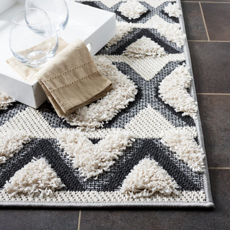 Safavieh Cottage Cot210B Ivory/Black Rug - Safavieh - cot210b - 7r