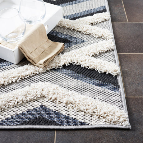 Safavieh Cottage Cot212A Ivory/Black Rug - Safavieh - cot212a - 7r