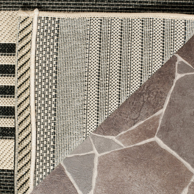 Safavieh Courtyard Cy6062 Black/Bone Rug - Safavieh - cy6062 - 216 - 4r