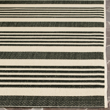 Safavieh Courtyard Cy6062 Black/Bone Rug - Safavieh - cy6062 - 216 - 4r