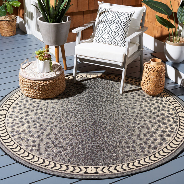 Safavieh Courtyard Cy6100 Grey/Black Rug - Safavieh - cy6100 - 25612 - 7r