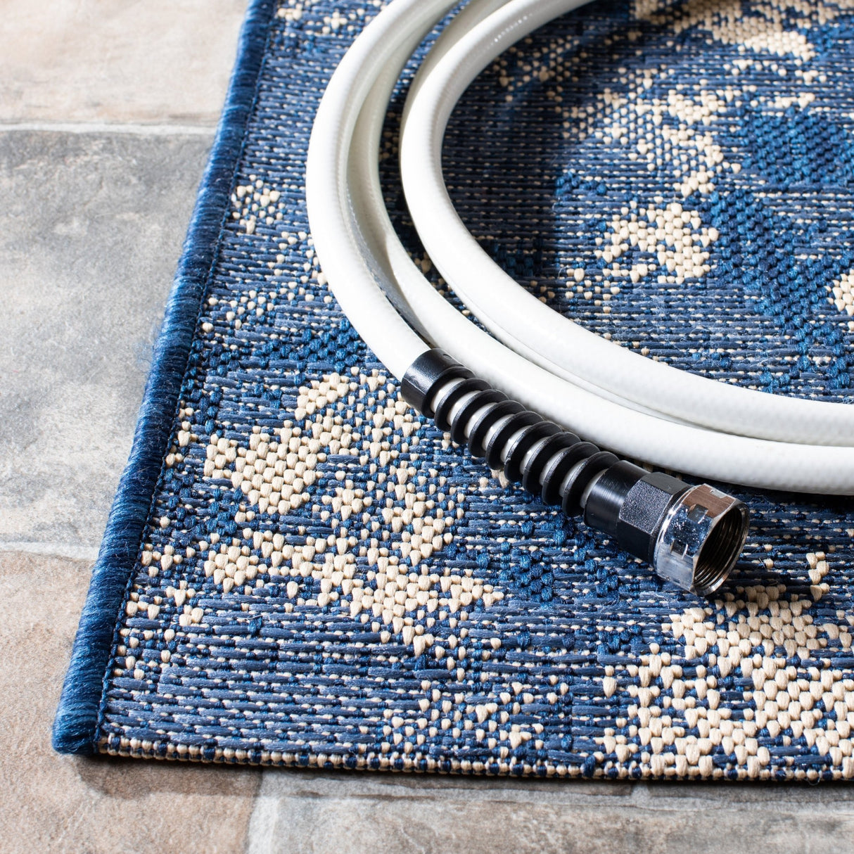 Safavieh Courtyard Cy6333 Navy/Beige Rug - Safavieh - cy6333 - 25821 - 4