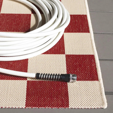 Safavieh Courtyard 4'-0" x 5'-7" Rug in Red / Beige