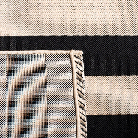 Safavieh Courtyard Cy6812 Beige/Black Rug - Safavieh - cy6812 - 25612 - 7r