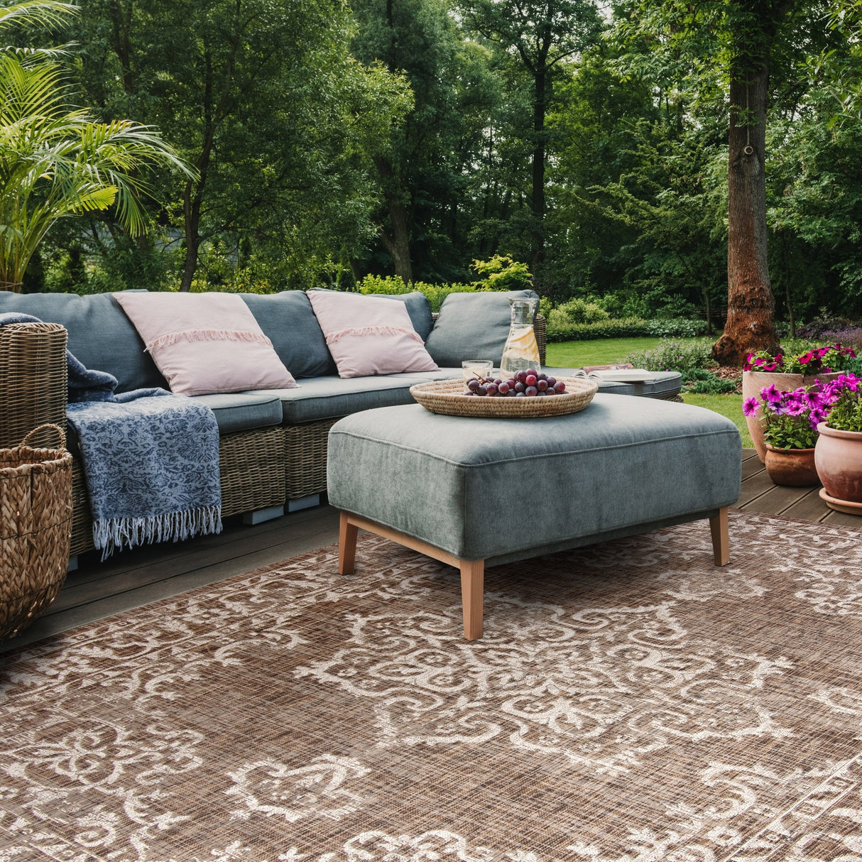 Safavieh Courtyard Cy8481 - 36321 Brown/Beige Rug - Safavieh - cy8481 - 36321 - 7r