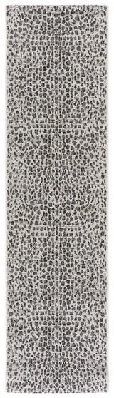 Safavieh Courtyard 2'-3" x 8'-0" Rug in Ivory / Black